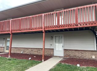 31651 Nardelli Ln, Roseville, MI 48066