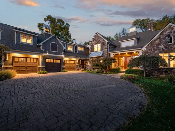 1236 Emerald Viking Ct, Westfield, IN 46074