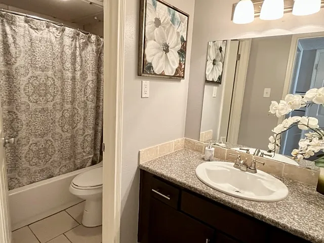 Villas At Braeburn — Photo 68
