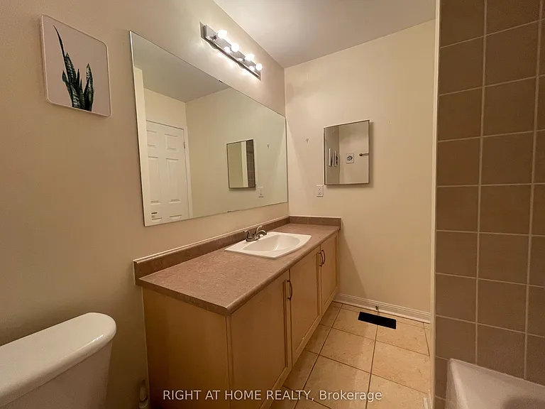 753 Bur Oak Ave — Photo 19