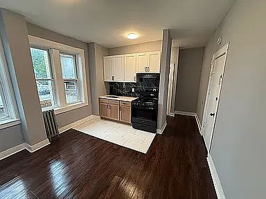 5th image of 32 Dayton St #B6f