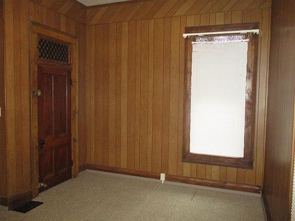 4th image of 1001 S 4th St