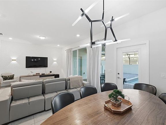 5th image of 236 Jetty Way