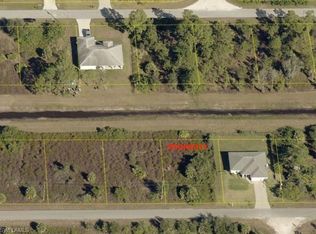 509 Millcreek St, Lehigh Acres, FL 33974