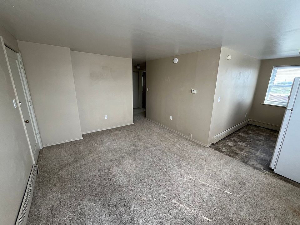 1st image of 19 S 2nd St APT 9