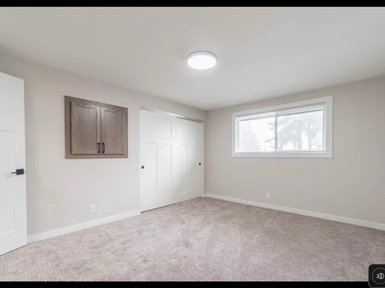 118 S 53rd St #14 — Photo 12
