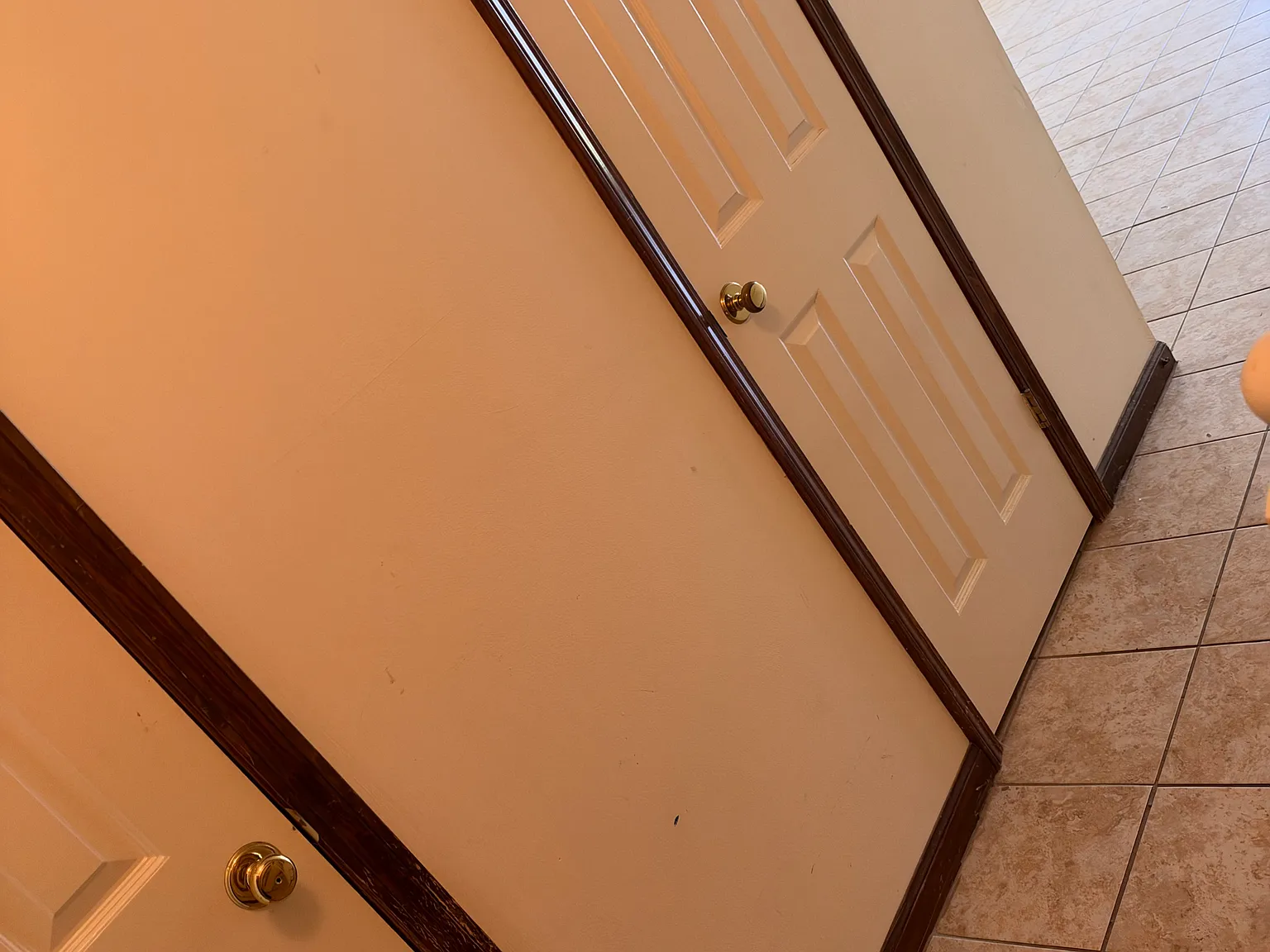 2 bed, 2.5 bath, 1282 sqft, $1,050 — Photo 4