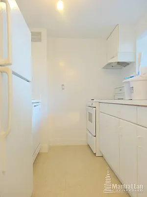 Rented by Manhattan Connection | media 13