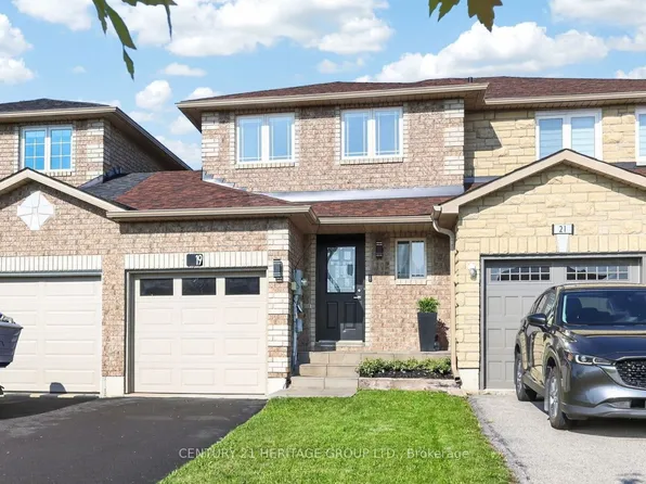 19 Majesty Blvd, Barrie, ON L4M 7K3