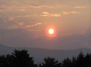 28 Lakeview Hill Rd, Bolton Landing, NY 12814