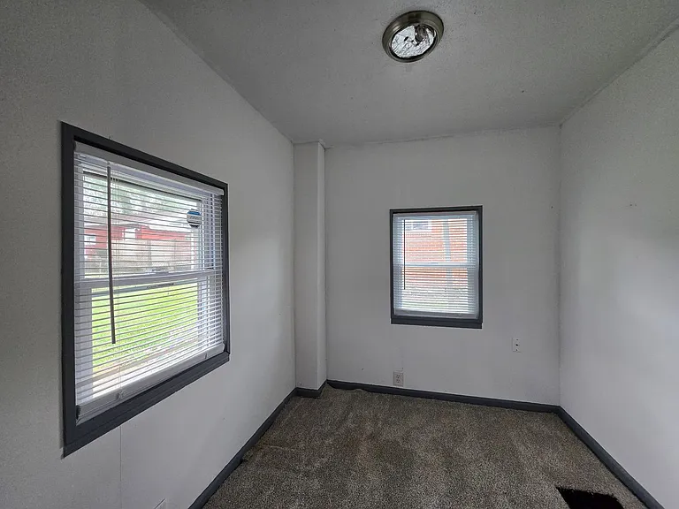 2832 Rushland Dr — Photo 18