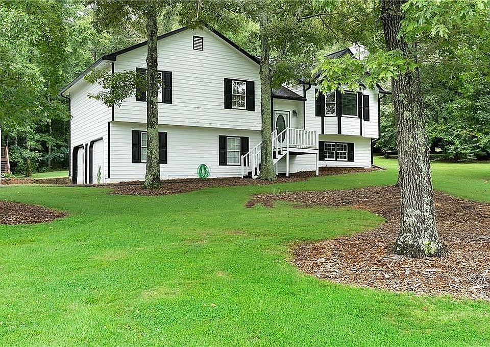 1st image of 19 Wooddale Dr