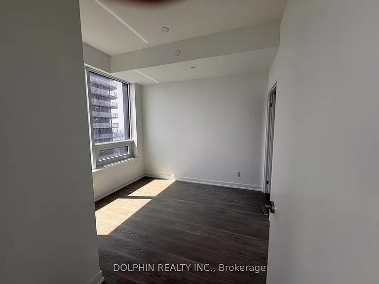 8 Wellesley St W #5809 — Photo 12