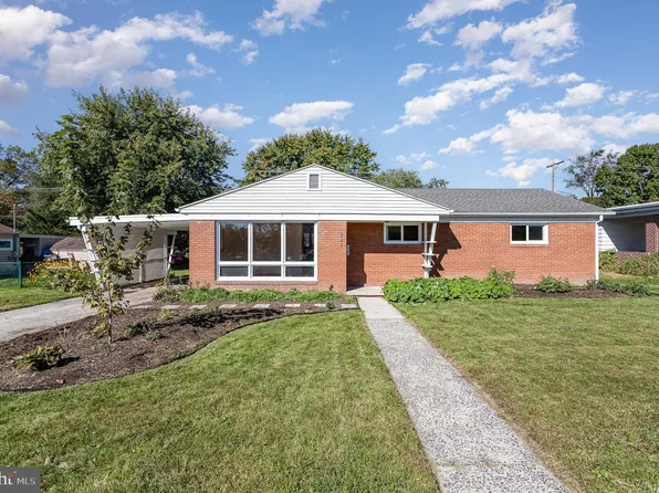 841 Johns Ave, Gettysburg, PA 17325