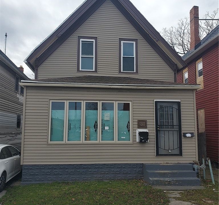 1st image of 31 Walden Ave