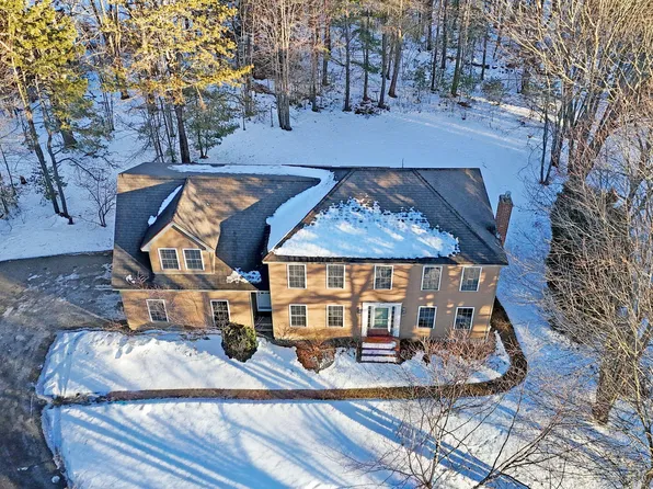 6 Chebeague Lane, Brunswick, ME 04011