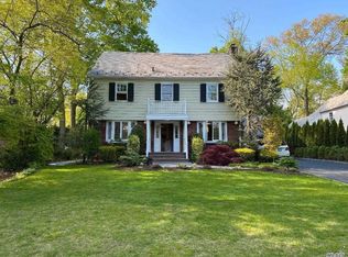 337 Ryder Rd, Manhasset, NY 11030