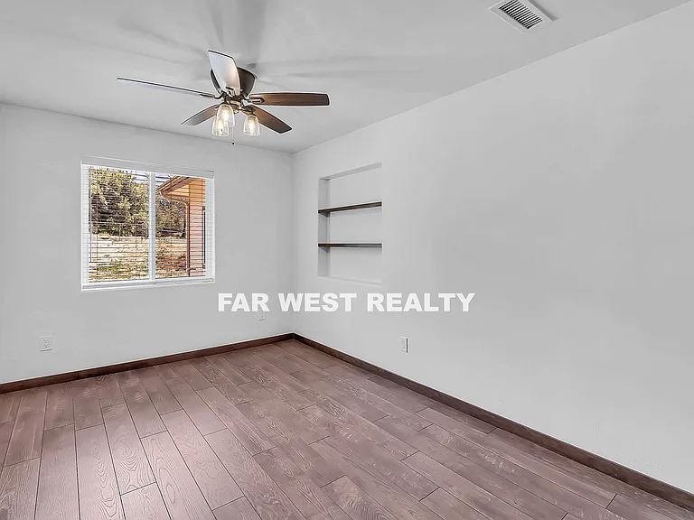 821 Prescott Heights Dr — Photo 11