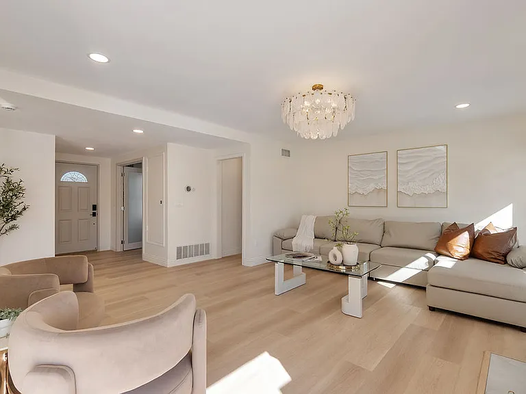 1030 Wingfoot St — Photo 14