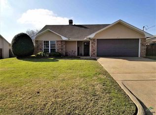 411 Willow Rd, Bullard, TX 75757
