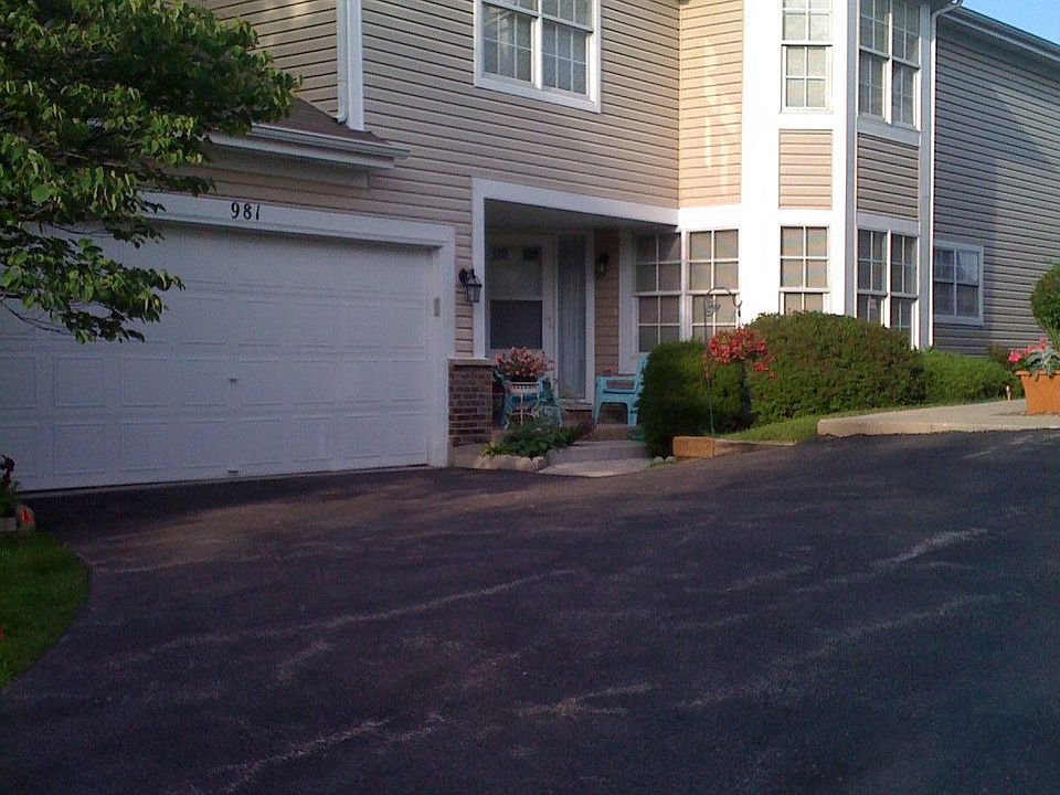 1st image of 981 Sweetflower Dr