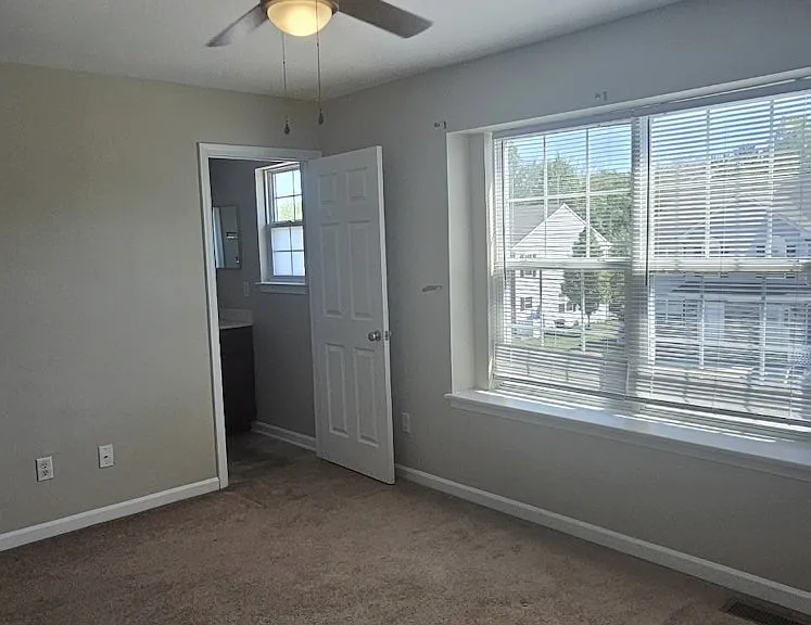 89 Salerno Dr — Photo 30