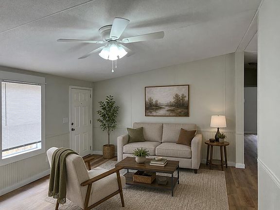 4th image of 565 Bond Rd