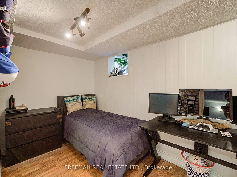 723 Euclid Ave #BASEMENT — Photo 26