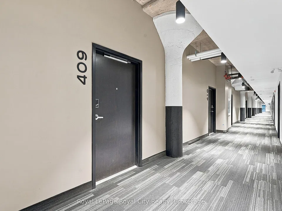 120 Huron St #409