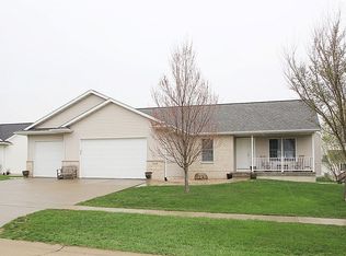 503 Ridgeview Dr, Atkins, IA 52206
