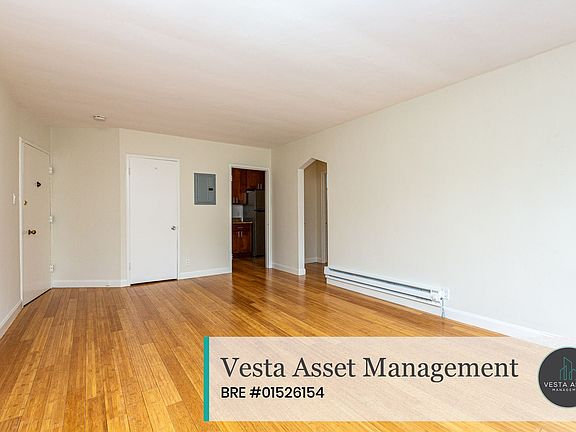 3rd image of 1665 Chestnut St APT 102