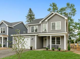 5 Patricia Dr, Littleton, MA 01432