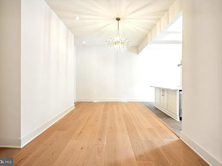 1329 Connecticut Ave NW #300 — Photo 11