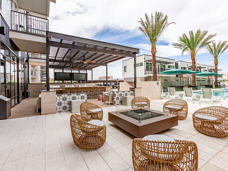 MAA Val Vista — Photo 3