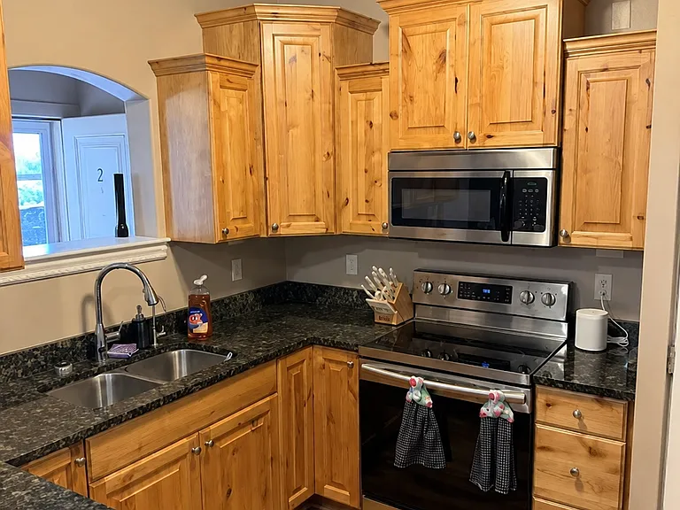 3618 E Clear Rock Rd #J2 — Photo 11