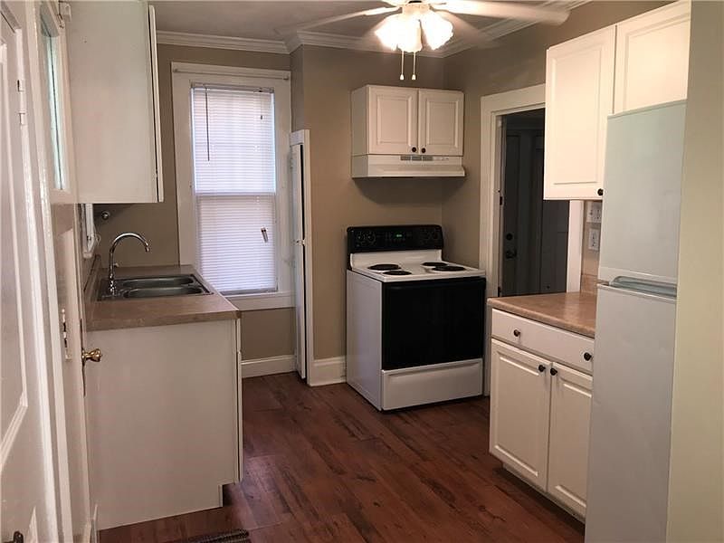 1st Floor Kitchen