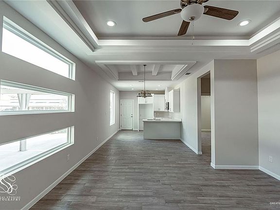 4th image of 1326 W Harrison Ave