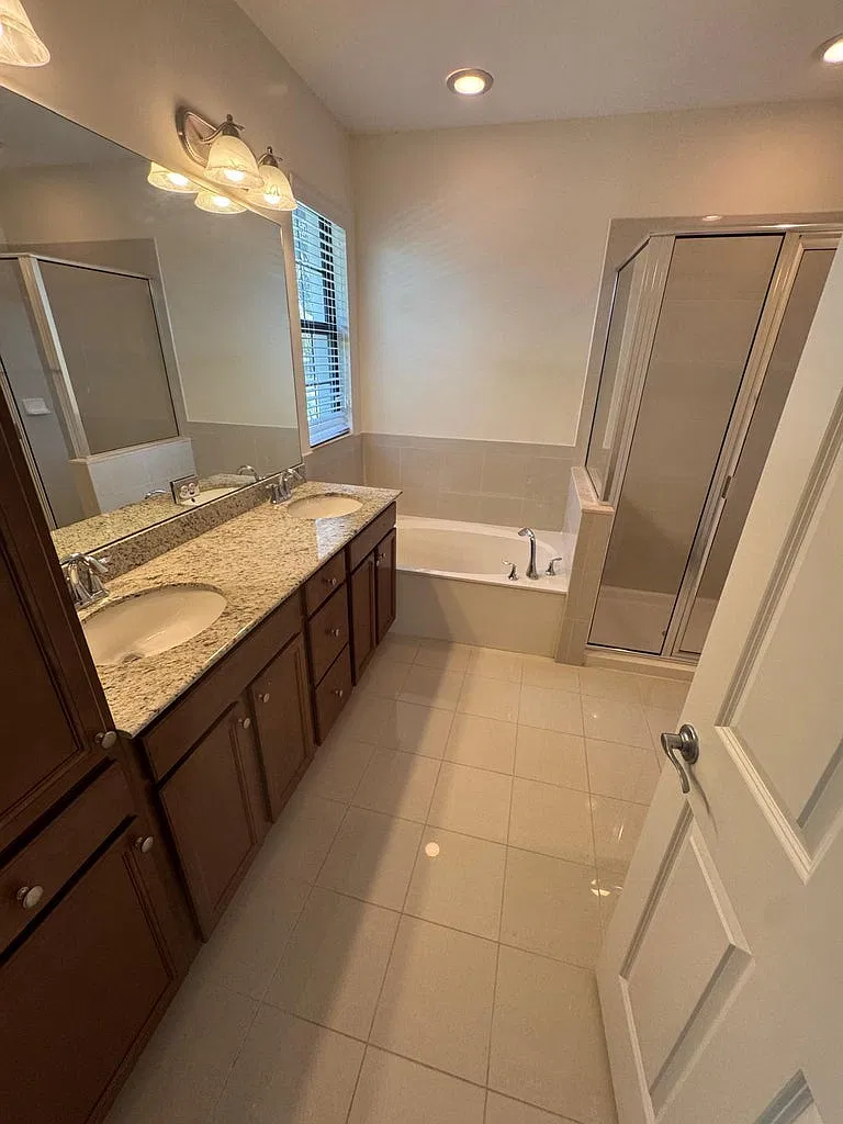 3 bed, 1660 sqft, $3,900 — Photo 4