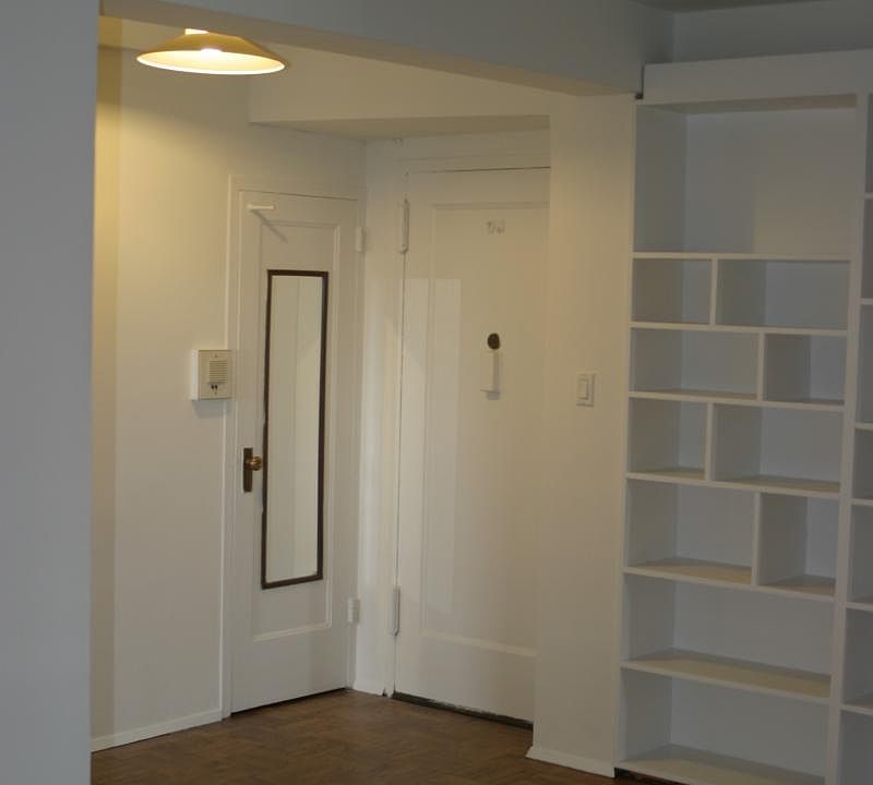 Entrance and Living Room
