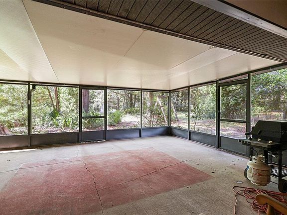 3rd image of 144 SW ENCHANTED COURT