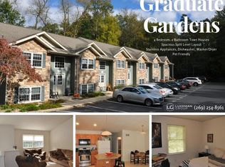 413 S Kendall Ave, Kalamazoo, MI 49006