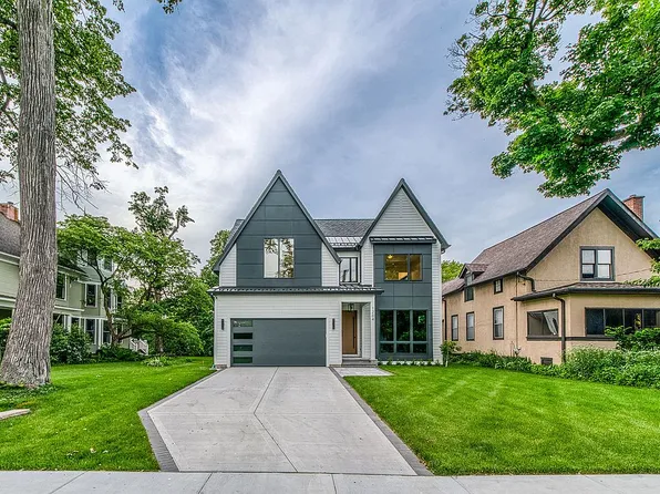 1204 Gilbert Ave, Downers Grove, IL 60515