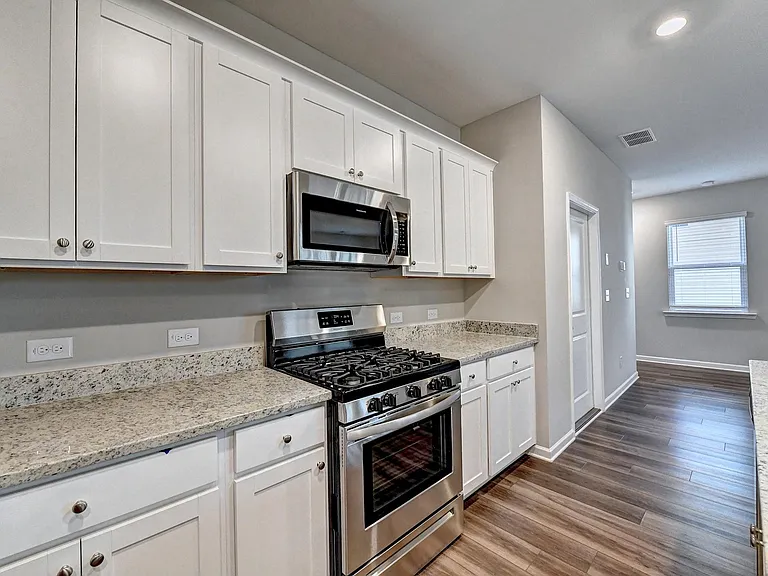 192 Golden Eagle Pkwy — Photo 8