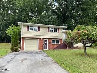 1st image of 133 Sycamore Dr