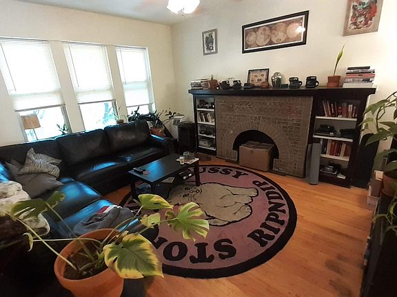 3rd image of 3402 W Cortland St #2
