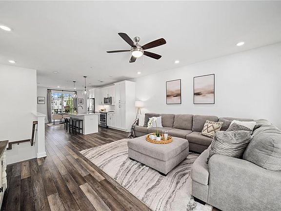 2nd image of 149 Devore Rd #405