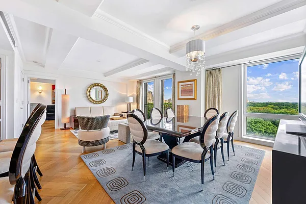 Rented by Sotheby's International Realty | media 16