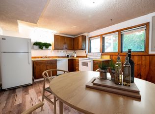 2 bedroom 1 bath close to downtown, Bozeman, MT 59718
