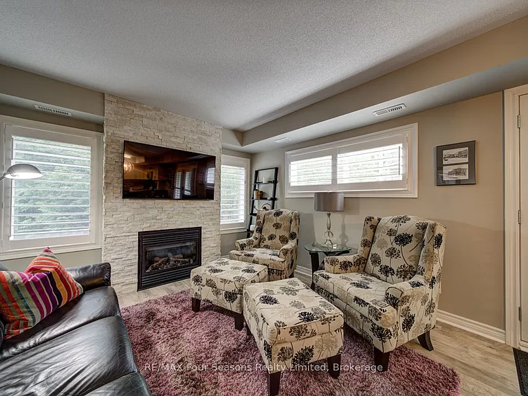 4 Brandy Lane Dr #108 — Photo 14