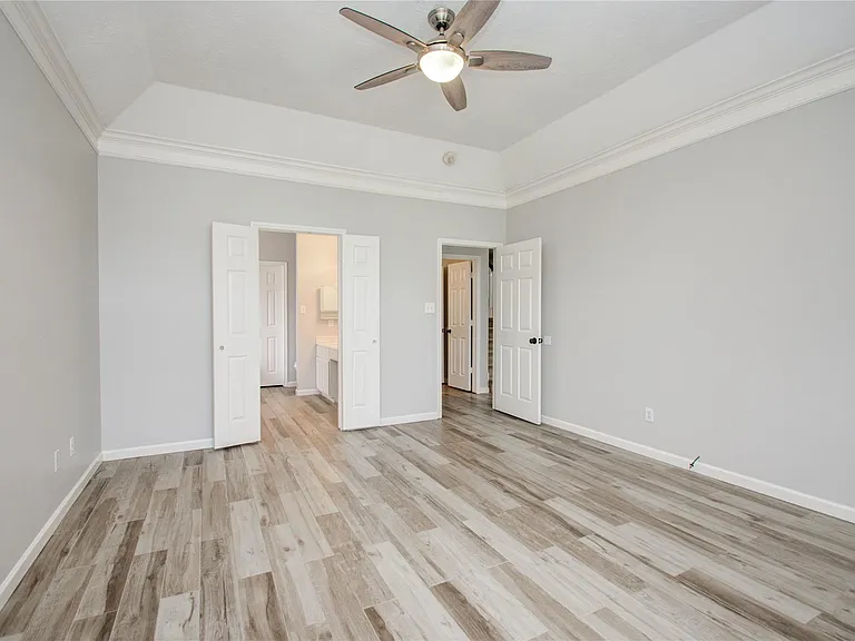 24302 Schivener House Ln — Photo 15